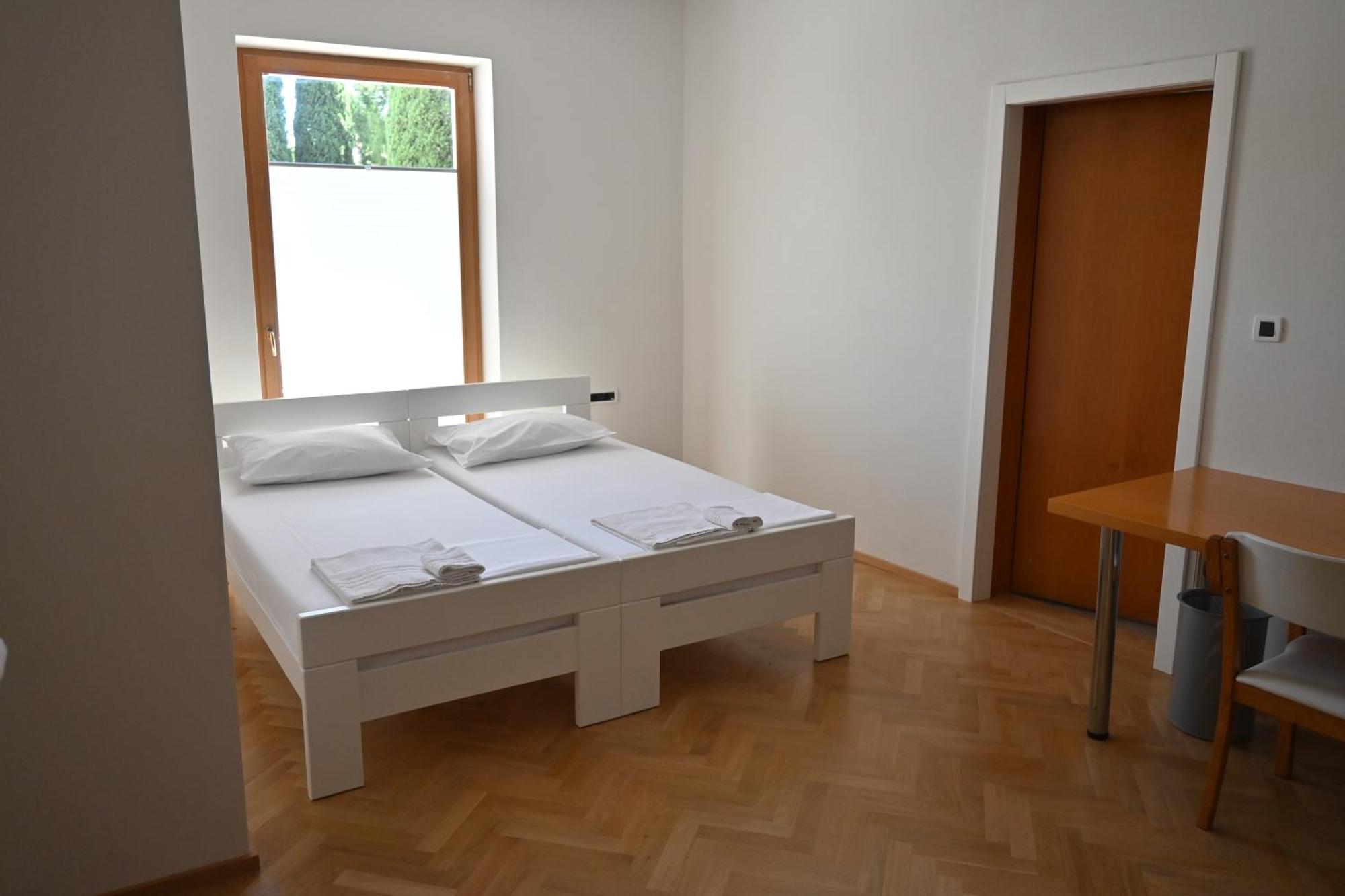 Hostel Sveta Ana كوبر المظهر الخارجي الصورة